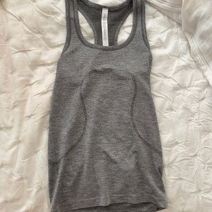 Lululemon never worn limited edition tank top